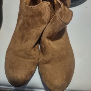 Cat & Jack Brown Kids Boots